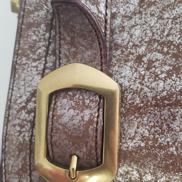 EUC orYANY METALLIC LEATHER TURNLOCK PURSE - Picture 4 of 12